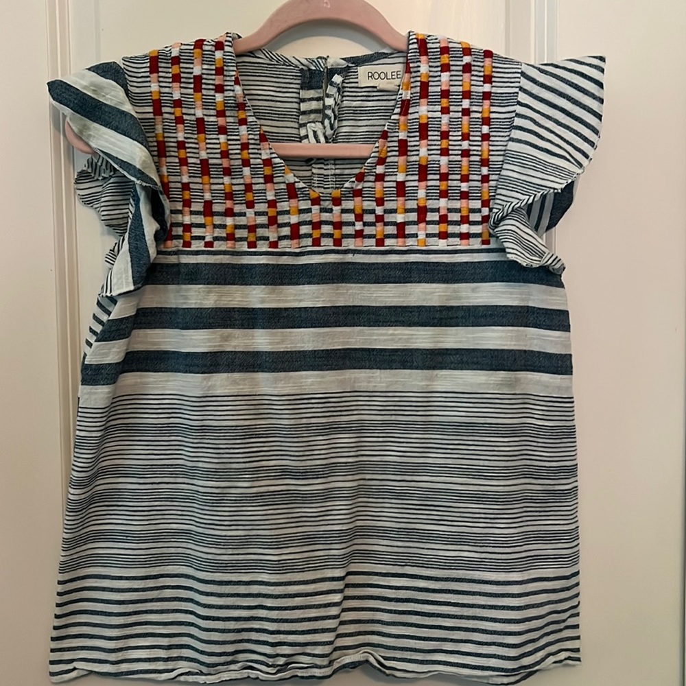 Roolee embroidery sleeveless top size XS like new
